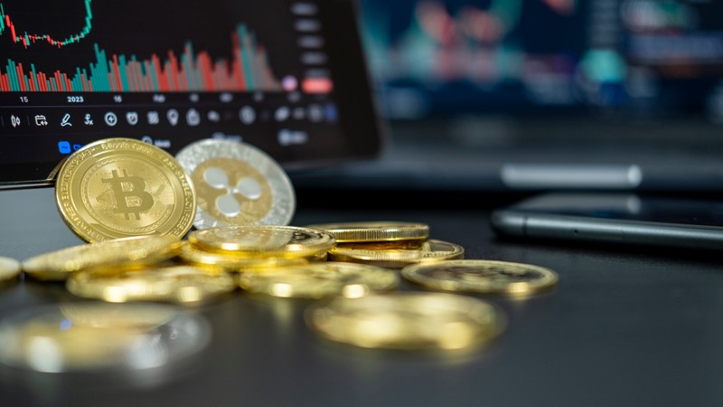 Crypto assets: Can I ensure my ex-partner does not sell them before the divorce is finalised? 